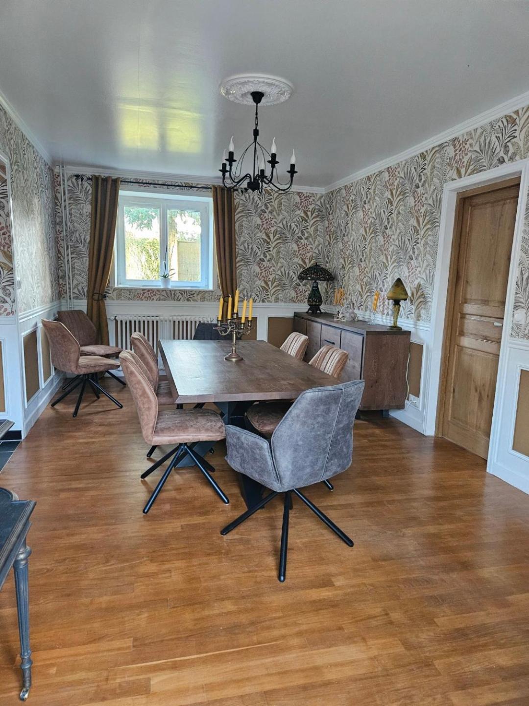 Les 13 Lavoirs D'Antan - Chambre Globe-Trotteur Saint-Pierre-Église Eksteriør billede