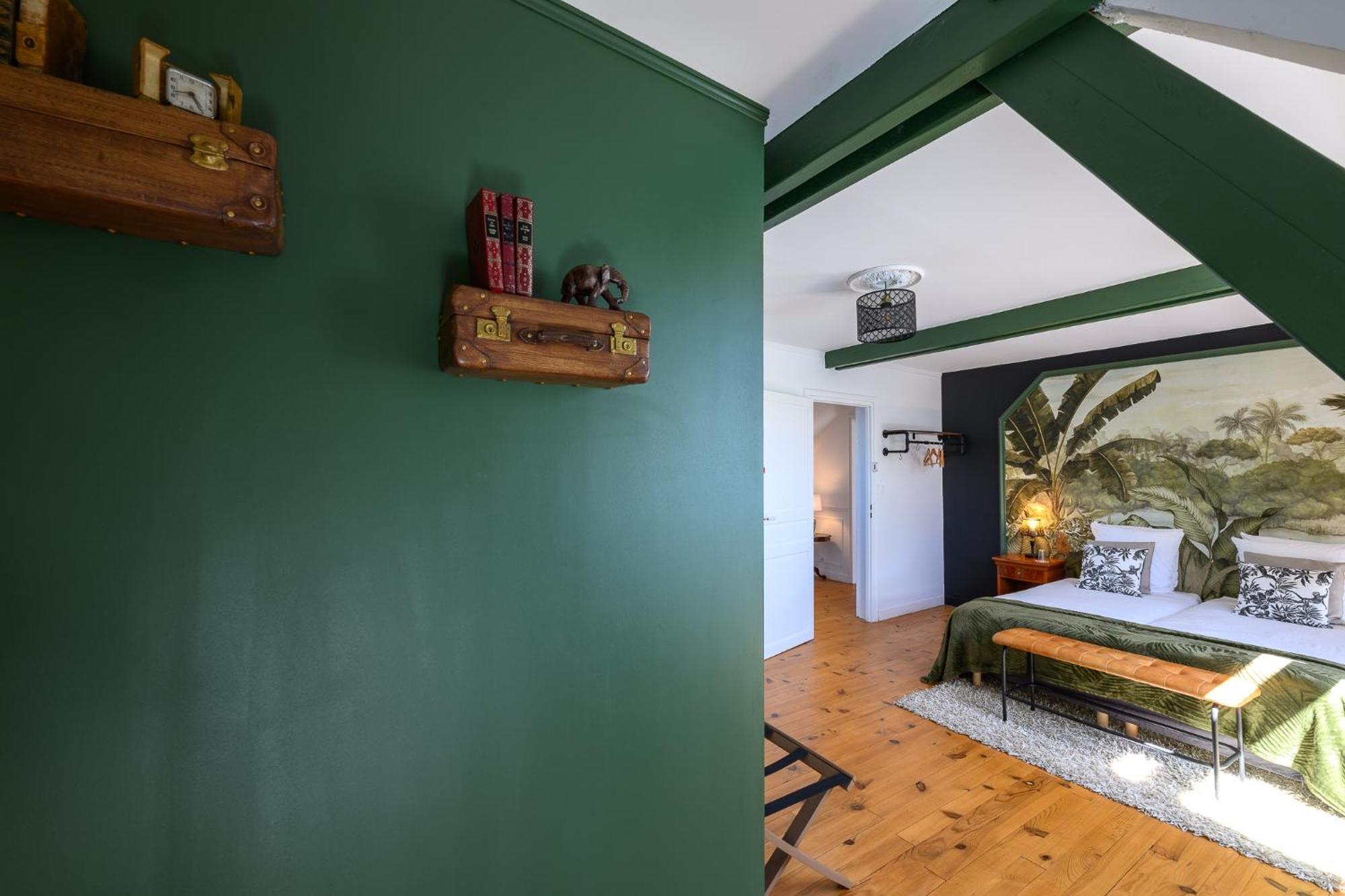 Les 13 Lavoirs D'Antan - Chambre Globe-Trotteur Saint-Pierre-Église Eksteriør billede